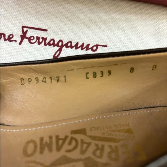 🆕 Salvatore Ferragamo Women's Pumps🥰 - Picture 9 of 10